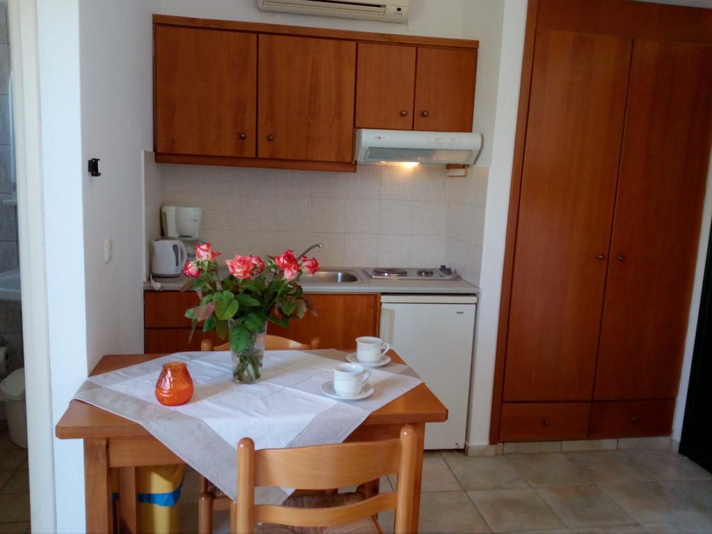 Aspri Petra Apartments Analipsi  Eksteriør bilde